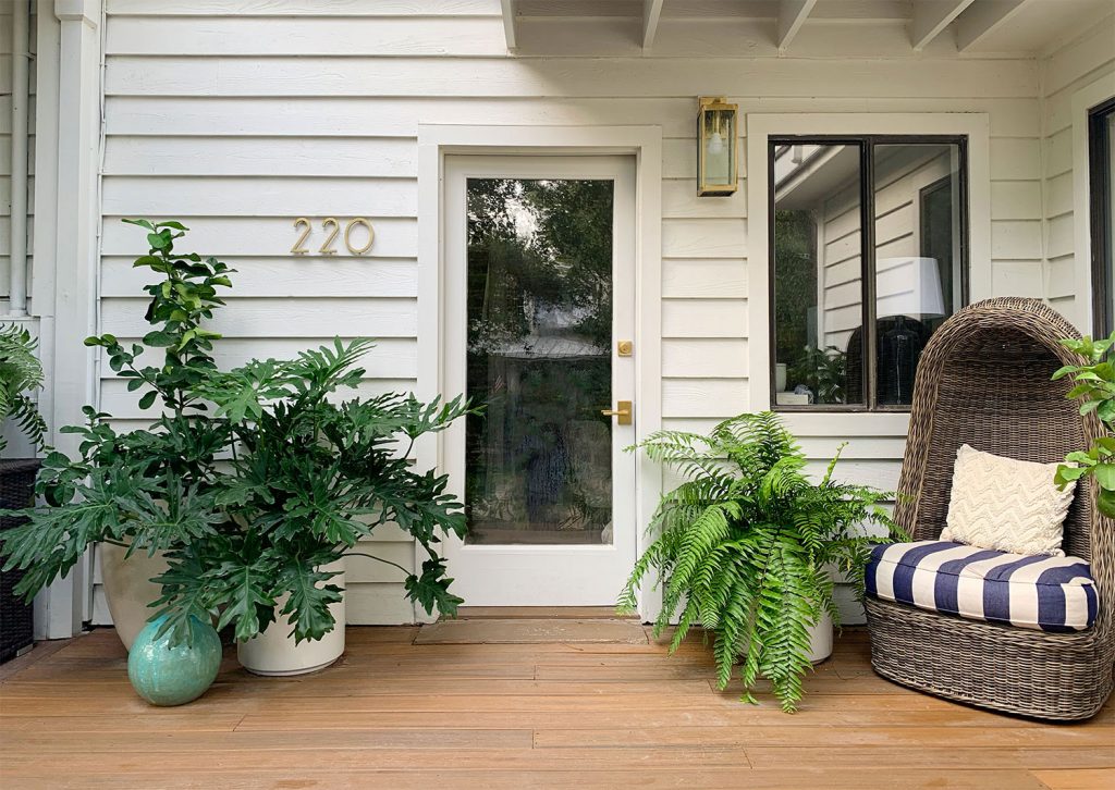 Front-Porch-Fall-Close